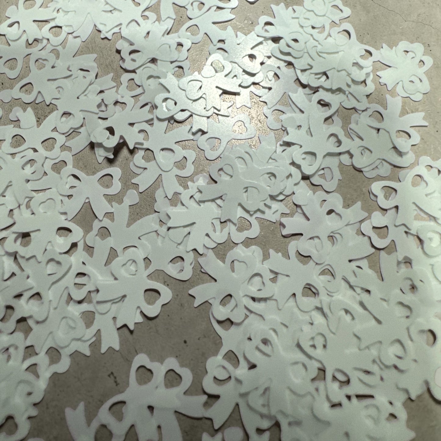 White Bow Shaped Glitter – .5 oz bags