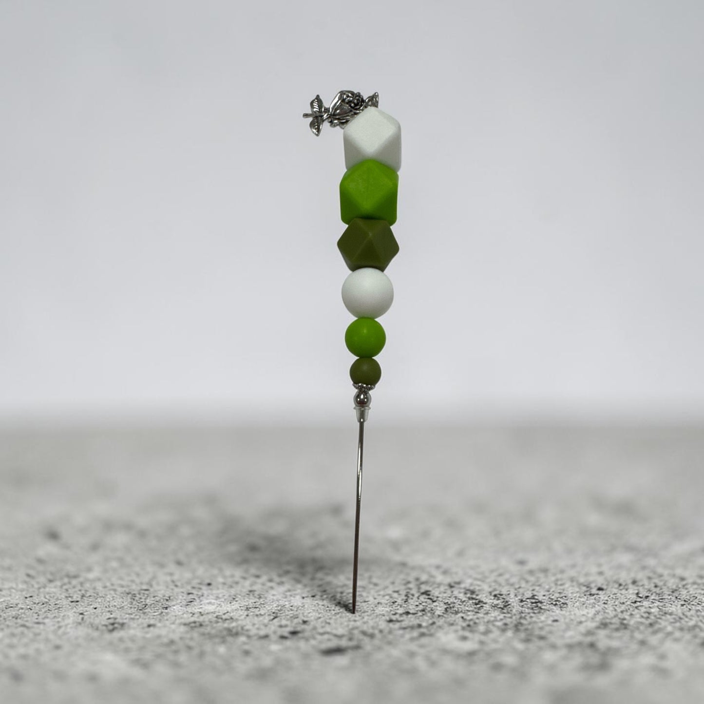 Beaded 6-inch Pokey Tool (Green and White)– Craft Pick for Vinyl Weeding & Detail Work